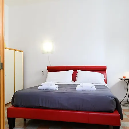 San Lorenzo Flat 2 Апартаменты *